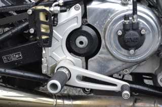 Norton Commando 961 Cafe Racer - Pédale de frein AR